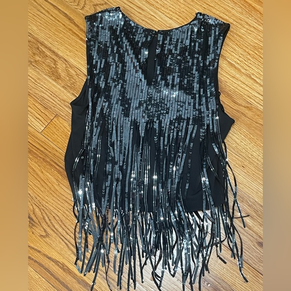 NWT H&M Crop Sequin Fringe Tank - Picture 2 of 4